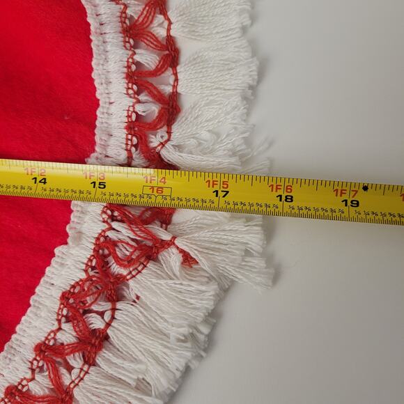 Vintage Mini Tree Skirt Red Felt w/White Fringe 16" MCM Christmas 1960s Small - Picture 5 of 6